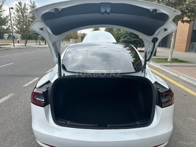 Tesla Model 3 2023, 17,500 km - 0.0 l - Bakı