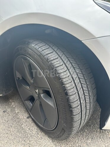 Tesla Model 3 2023, 17,500 km - 0.0 l - Bakı