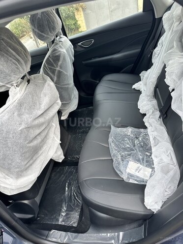 BYD Seal 05-12