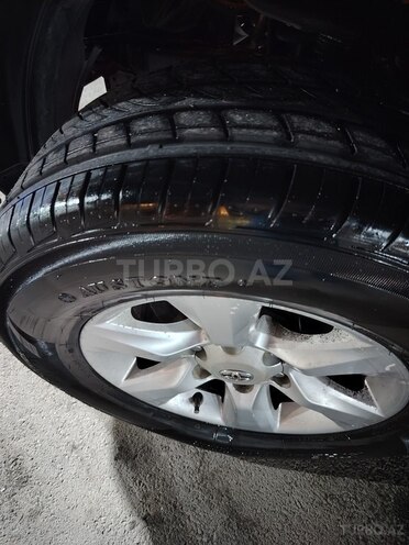 Toyota Land Cruiser Prado 2012, 176,000 km - 2.7 л - Bakı