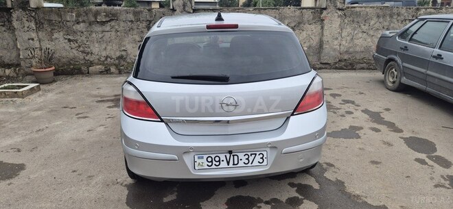 Opel Astra 2006, 268,000 km - 1.4 l - Cəlilabad
