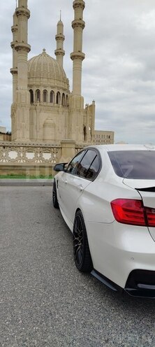 BMW 328 2012, 207,000 km - 3.0 l - Bakı