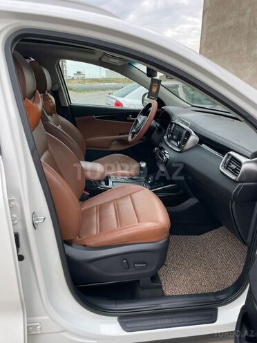 Kia Sorento 2018, 130,305 km - 2.0 l - Bakı