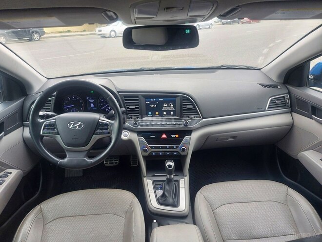 Hyundai Elantra 2017, 96,000 km - 2.0 л - Bakı