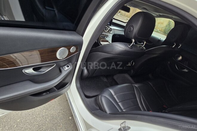 Mercedes C 300 2016, 243,500 km - 2.0 l - Bakı