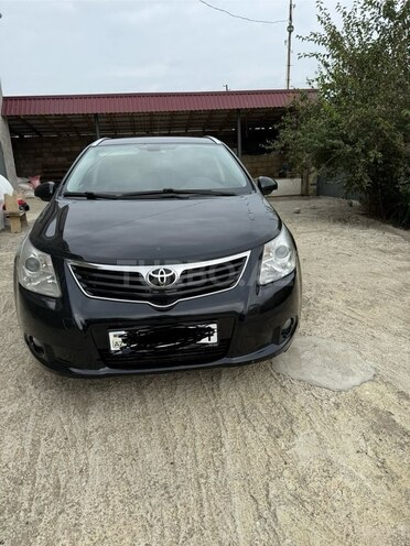 Toyota Avensis 2009, 298,000 km - 2.0 l - Quba