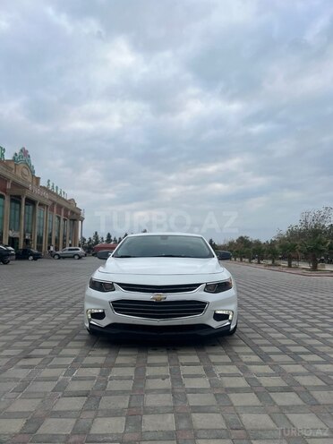 Chevrolet Malibu 2017, 28,000 km - 1.5 л - Şirvan