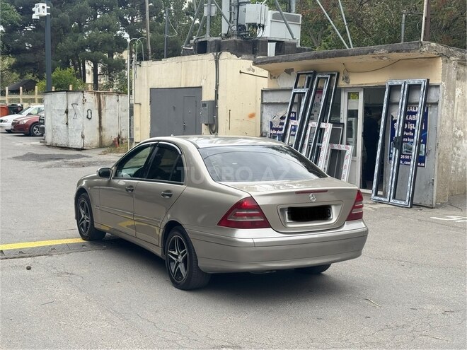 Mercedes C 180 2006, 254,989 km - 1.8 l - Bakı