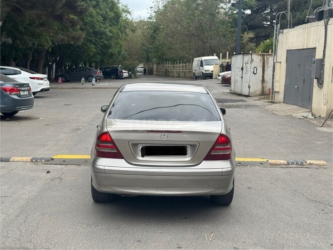Mercedes C 180 2006, 254,989 km - 1.8 l - Bakı