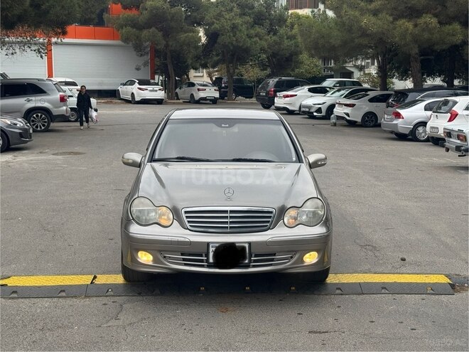 Mercedes C 180 2006, 254,989 km - 1.8 l - Bakı