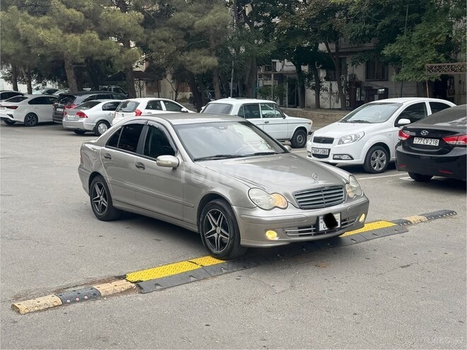 Mercedes C 180 2006, 254,989 km - 1.8 l - Bakı