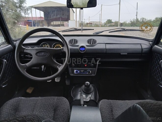 LADA (VAZ) 2106 2006, 140,000 km - 1.6 l - Salyan