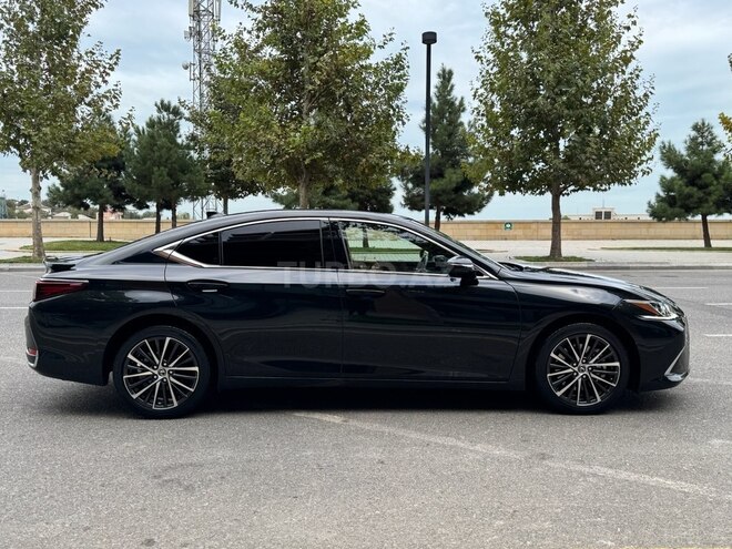 Lexus ES 300h 2023, 53,000 km - 2.5 l - Bakı