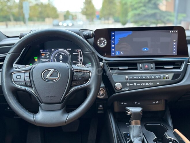 Lexus ES 300h 2023, 53,000 km - 2.5 l - Bakı