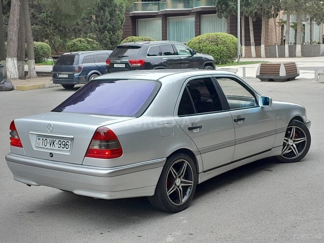 Mercedes C 180 1995, 334,545 km - 1.8 л - Sumqayıt
