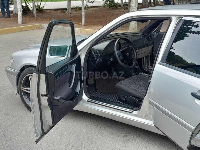 Mercedes C 180 1995, 334,545 km - 1.8 л - Sumqayıt