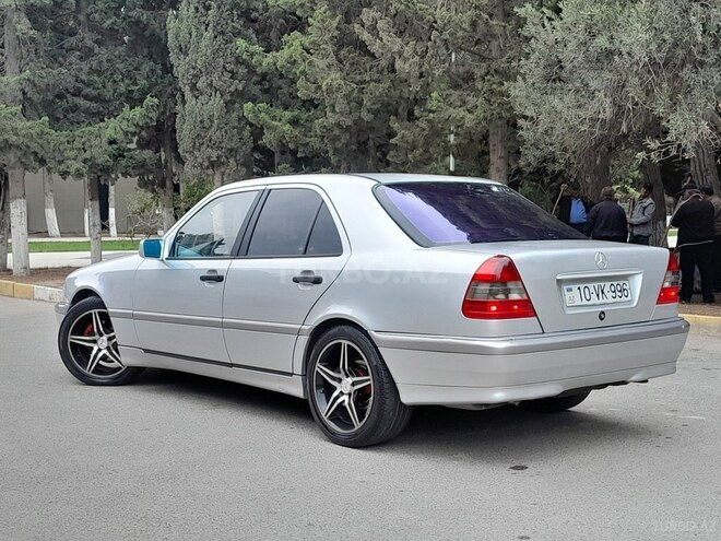 Mercedes C 180 1995, 334,545 km - 1.8 л - Sumqayıt