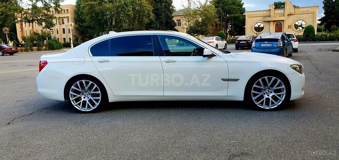 BMW 750 2009, 213,650 km - 4.4 l - Gəncə