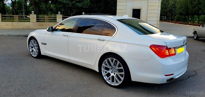 BMW 750 2009, 213,650 km - 4.4 l - Gəncə