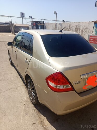 Nissan Tiida 2011, 160,500 km - 1.5 л - Sumqayıt