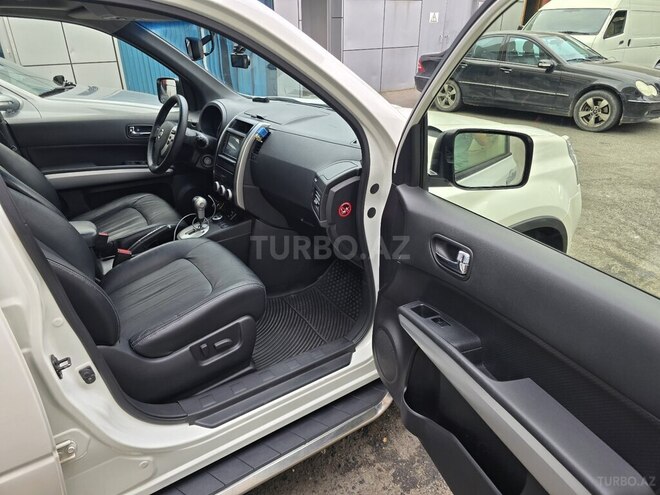 Nissan X-Trail 2014, 195,000 km - 2.5 л - Bakı