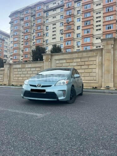 Toyota Prius 2015, 321,869 km - 1.8 л - Bakı