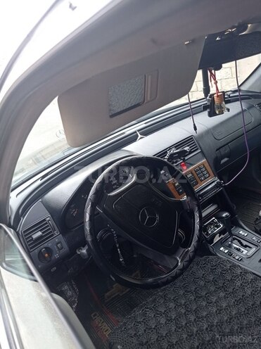 Mercedes 220 E 1993, 400,000 km - 2.2 l - Bakı