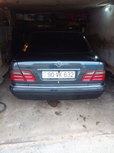 Mercedes E 200 1996, 236,192 km - 2.0 л - Bakı