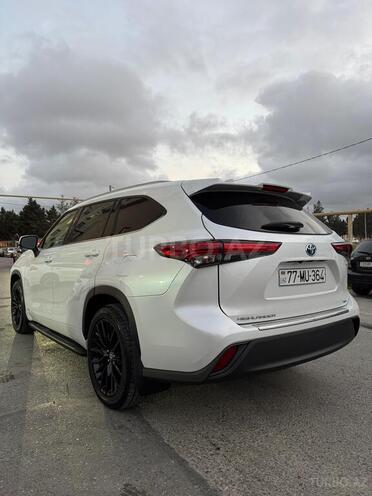 Toyota Highlander 2022, 84,000 km - 2.5 l - Bakı