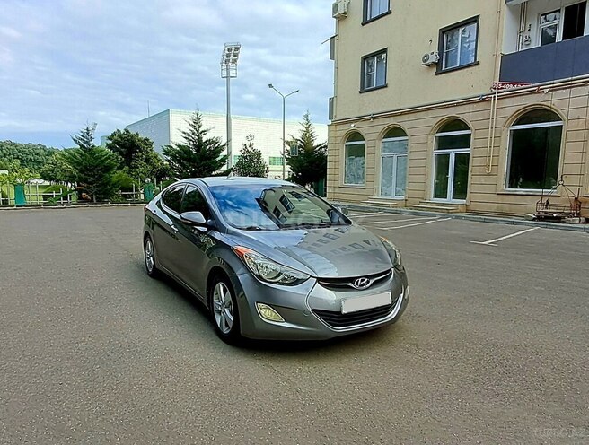 Hyundai Elantra 2013, 121,052 km - 1.8 л - Bakı