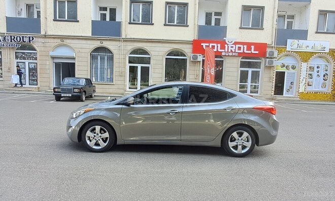 Hyundai Elantra 2013, 121,052 km - 1.8 л - Bakı