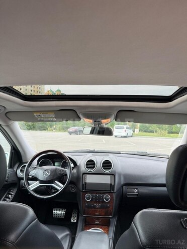 Mercedes ML 350 4MATIC 2010, 230,000 km - 3.5 l - Sumqayıt