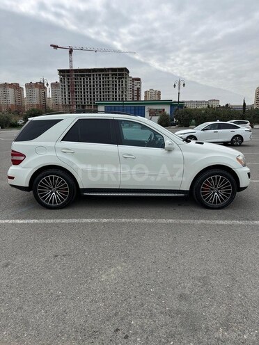 Mercedes ML 350 4MATIC 2010, 230,000 km - 3.5 l - Sumqayıt
