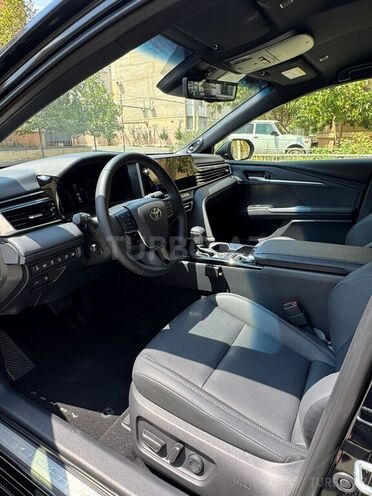 Toyota Camry 2024, 32,500 km - 2.5 л - Bakı