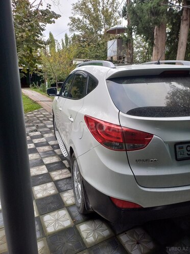 Hyundai ix35 2013, 240,000 km - 2.0 л - Qəbələ