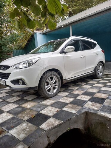 Hyundai ix35 2013, 240,000 km - 2.0 л - Qəbələ