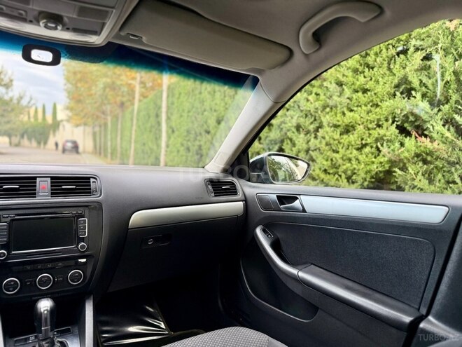 Volkswagen Jetta 2013, 180,150 km - 2.0 l - Bakı