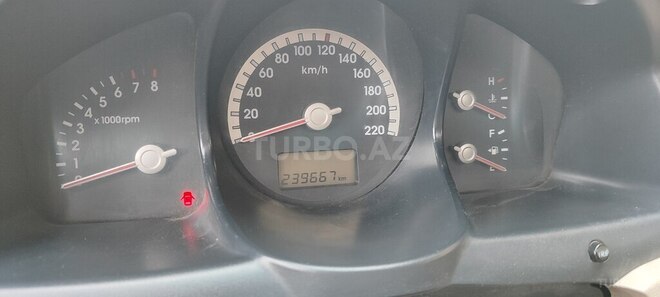 Kia Sportage 2006, 239,000 km - 2.7 l - Bakı
