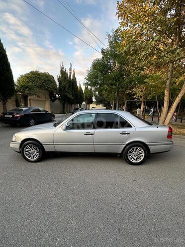 Mercedes C 180 1995, 636,606 km - 1.8 l - Bakı