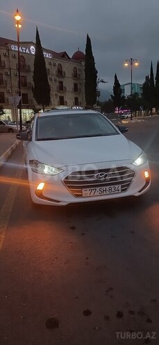 Hyundai Avante 2016, 199,888 km - 1.6 л - Zaqatala