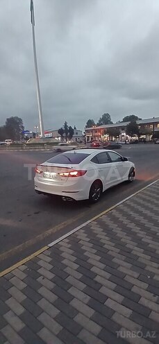 Hyundai Avante 2016, 199,888 km - 1.6 л - Zaqatala