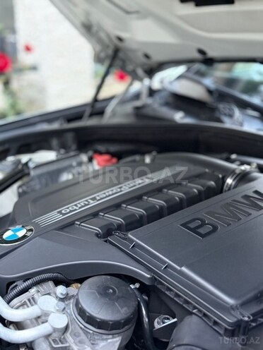 BMW 535-12