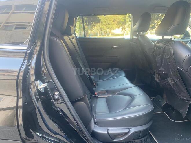 Toyota Highlander 2022, 29,500 km - 2.5 l - Bakı