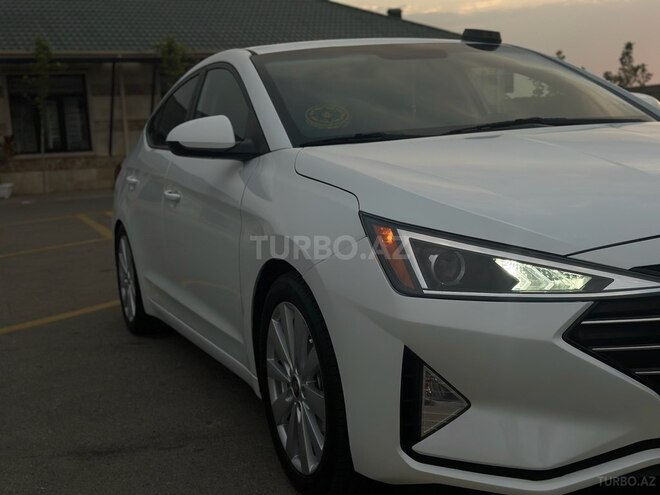 Hyundai Elantra 2019, 112,225 km - 2.0 l - Bakı