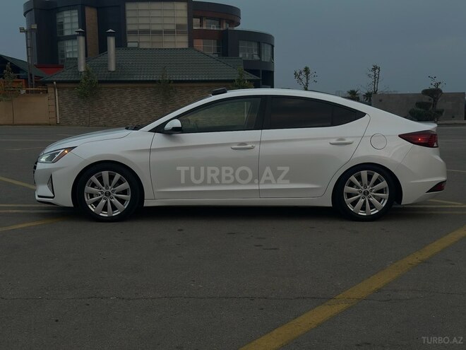 Hyundai Elantra 2019, 112,225 km - 2.0 l - Bakı