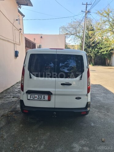 Ford Transit Connect-4