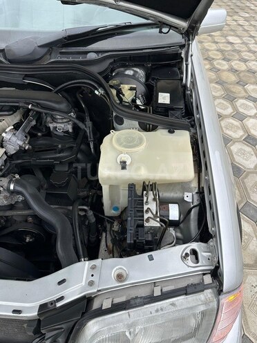 Mercedes C 180 2000, 386,000 km - 1.8 l - Saatlı