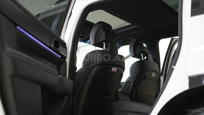 Hyundai Santa Fe-23