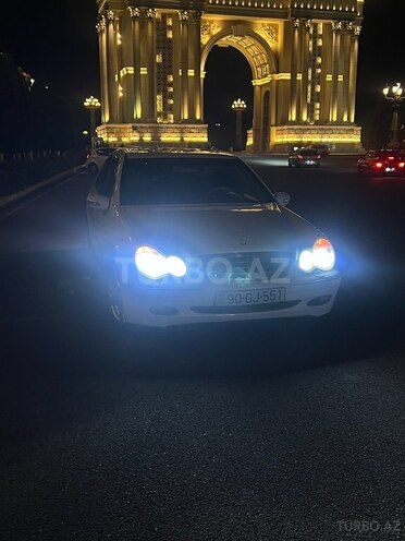 Mercedes C 240 2002, 391,773 km - 2.6 l - Bakı