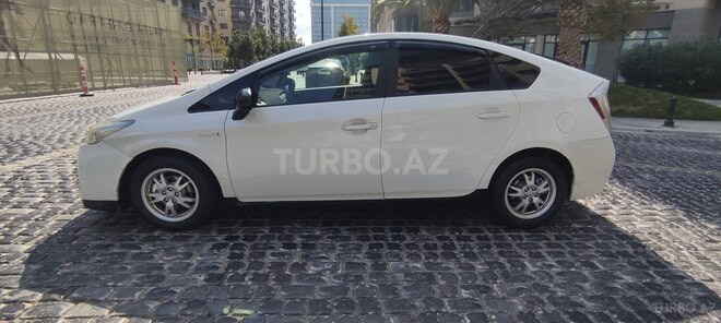 Toyota Prius 2011, 239,864 km - 1.8 l - Bakı
